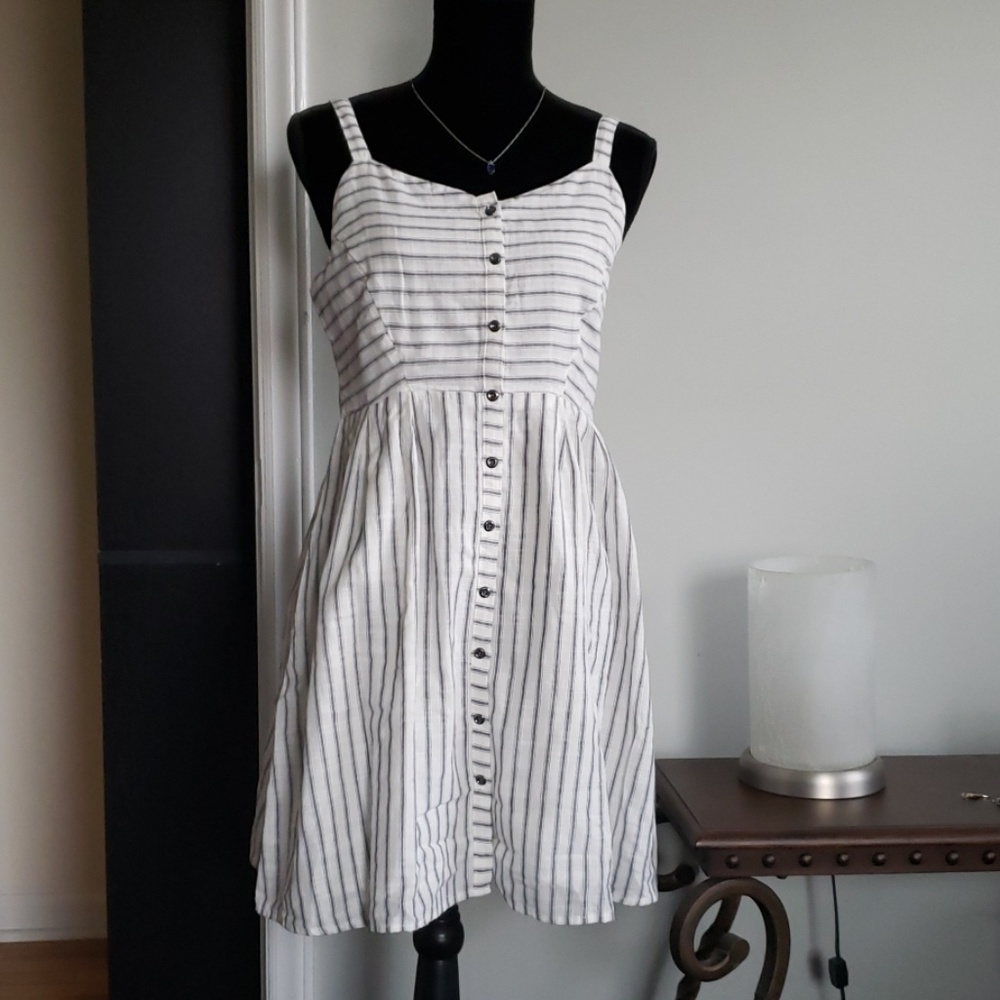 Petite Jumper dress- NWT